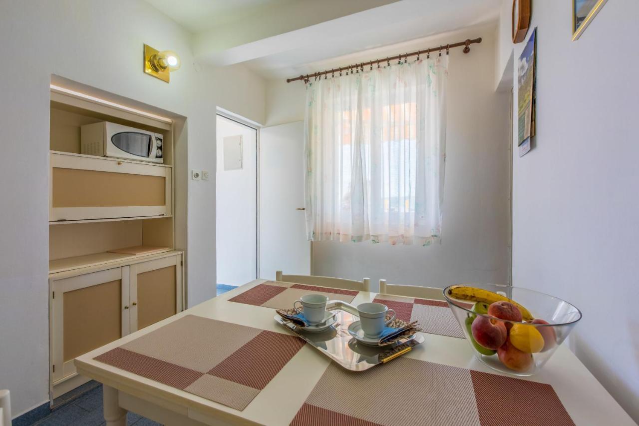 Apartments Danica 德拉马利 外观 照片