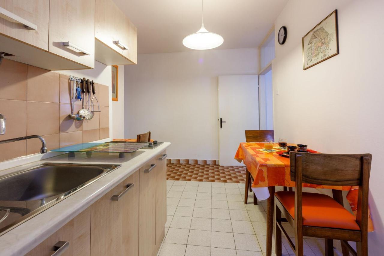 Apartments Danica 德拉马利 外观 照片